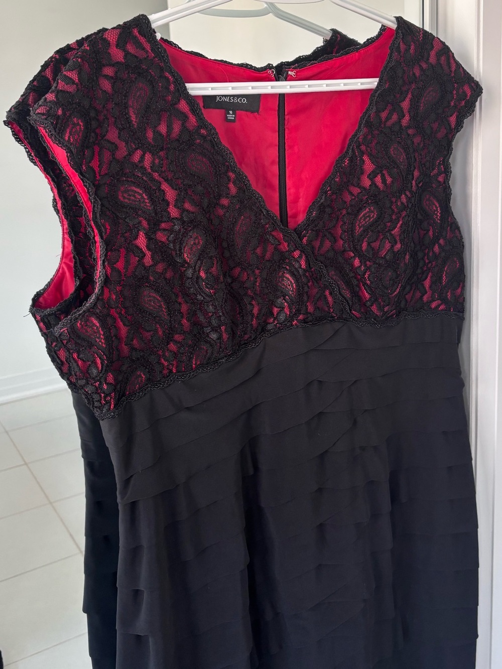 Jones New York Black and Red Lace Dress